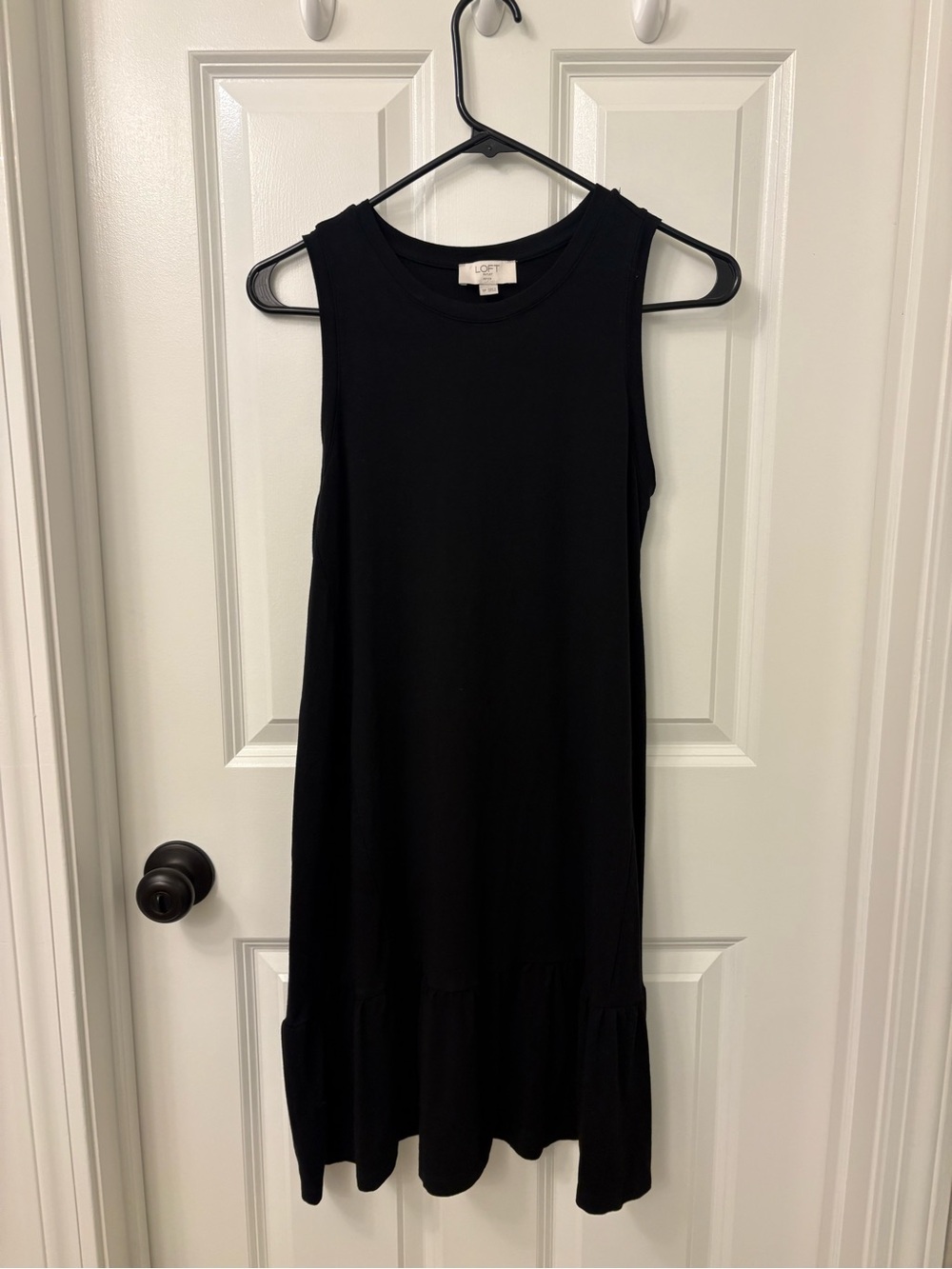LOFT Black Sleeveless Ruffle-Hem Shift Dress